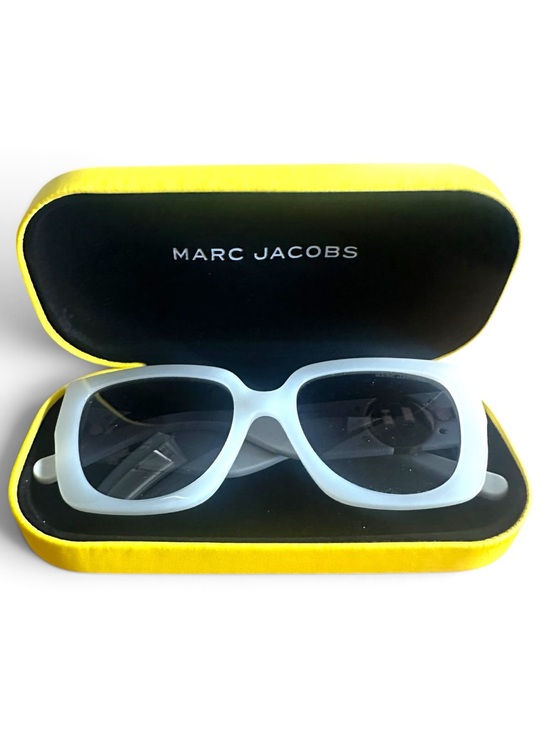 Marc Jacobs Accessories - Marc Jacobs MARC 687/S White Geometric Sunglasses w/ Case SZJ/9O